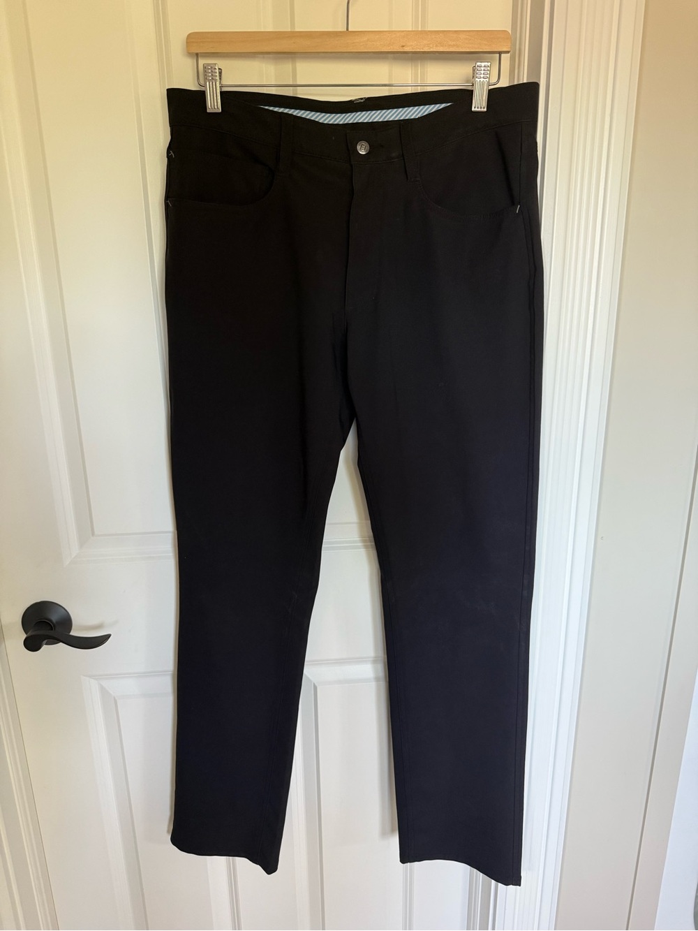 FootJoy Men’s W32 L32 Black Athletic Fit Stretch Golf Pants